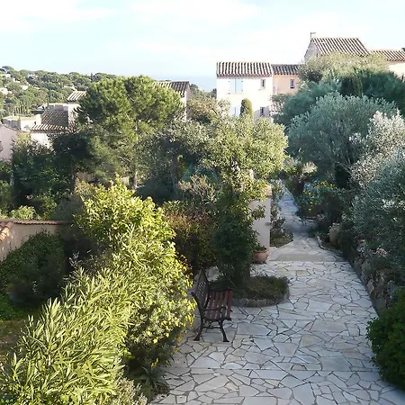 Holiday Home Les Bastides De Guerrevieille Ste Maxime *